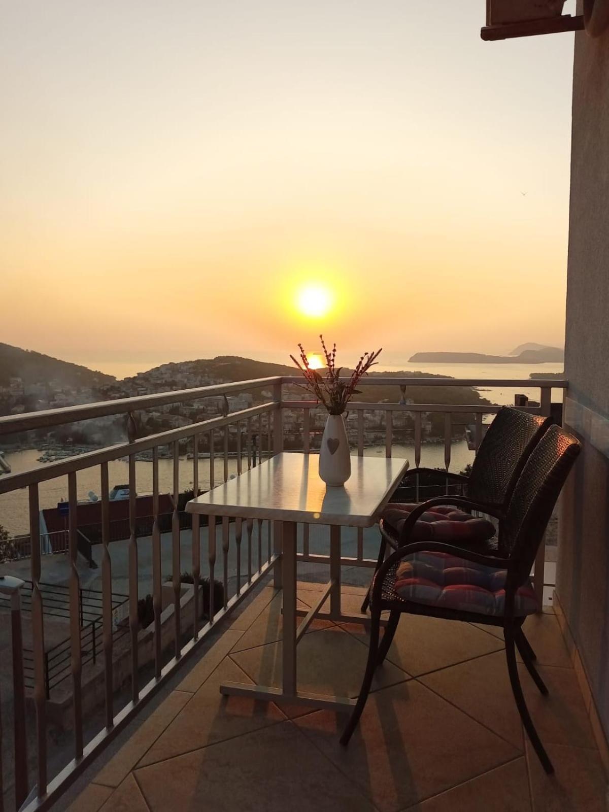 Sea View Apartment Nuncijata دوبروفينك المظهر الخارجي الصورة